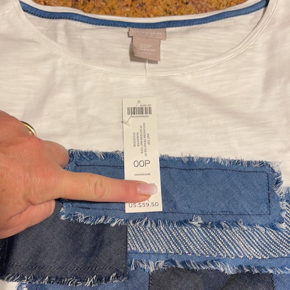 Top - Picture 2 of 3